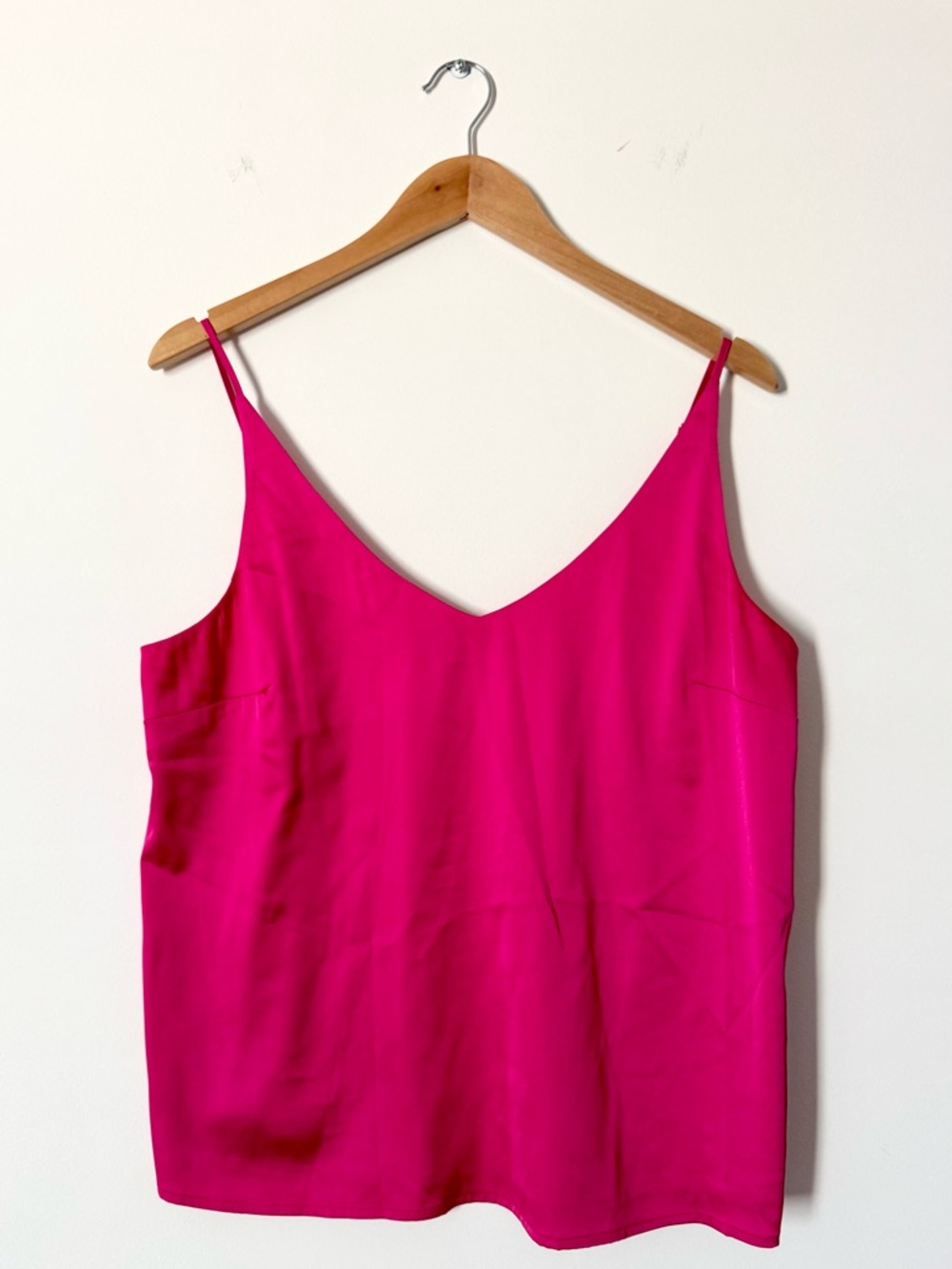 Banana Republic Factory Satin Cami V-Neck Hot Pink Size L